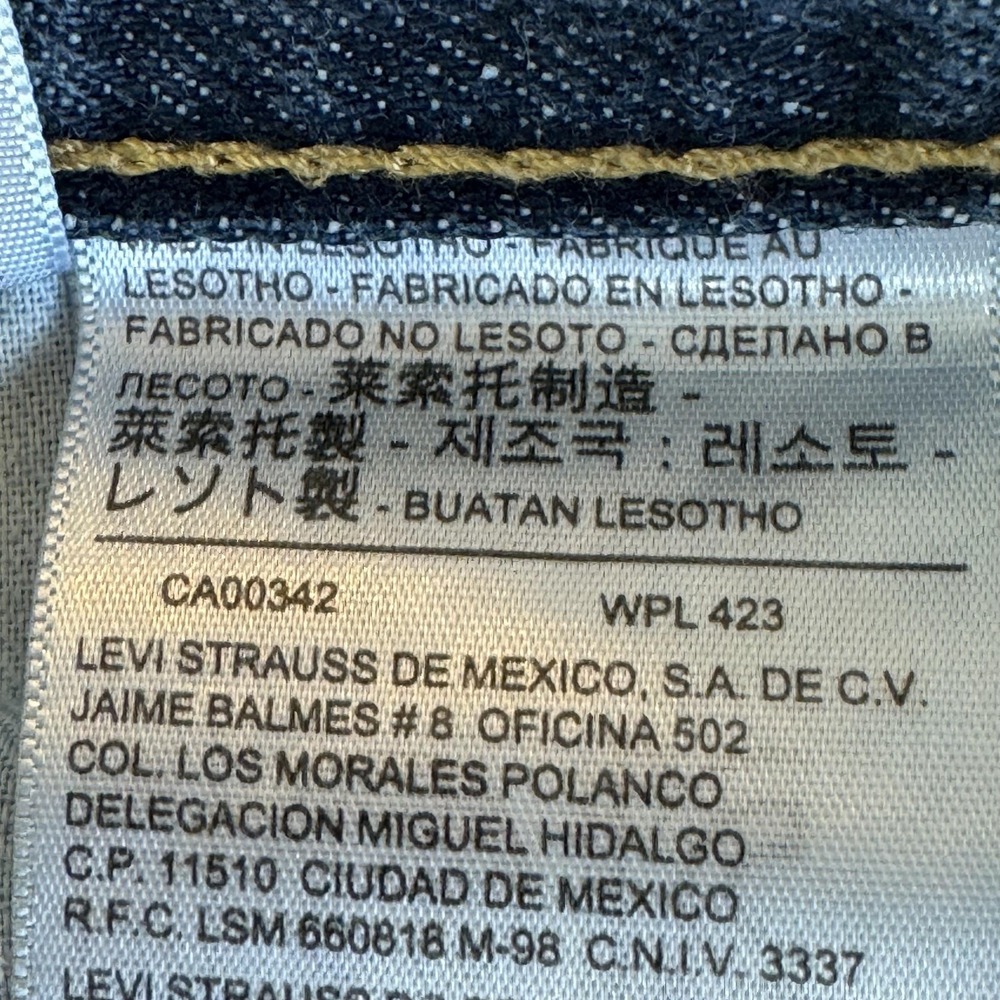 Levis 559 Jeans Mens 33x34 Blue Relaxed Straight Denim Medium Wash Paint - Picture 8 of 12